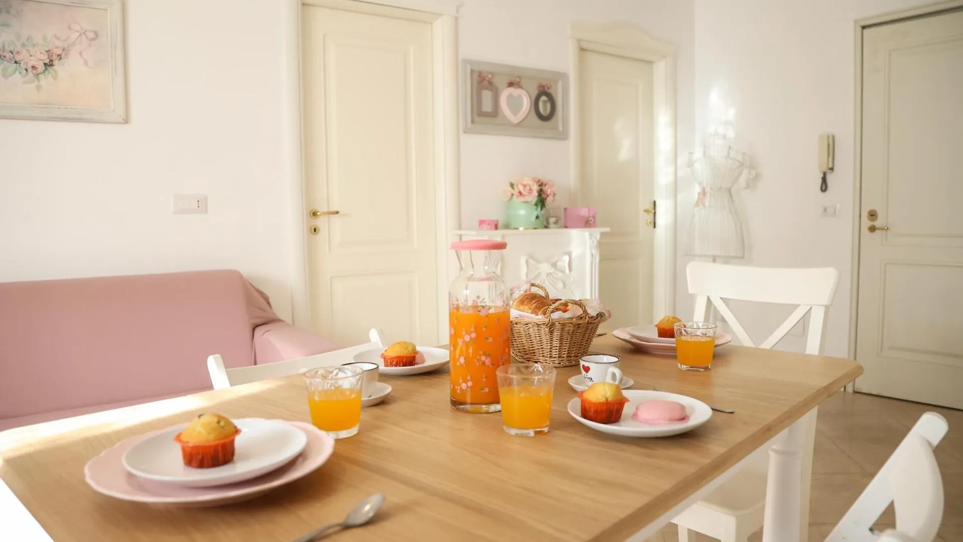 Apartment Grace'S Home In The City Center Naples Italy